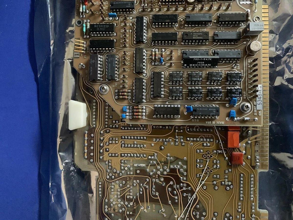 Used Tektronix 672-0687-05 Pin Electronics Card w/ 670-5348-03 Sample and Hold PCB