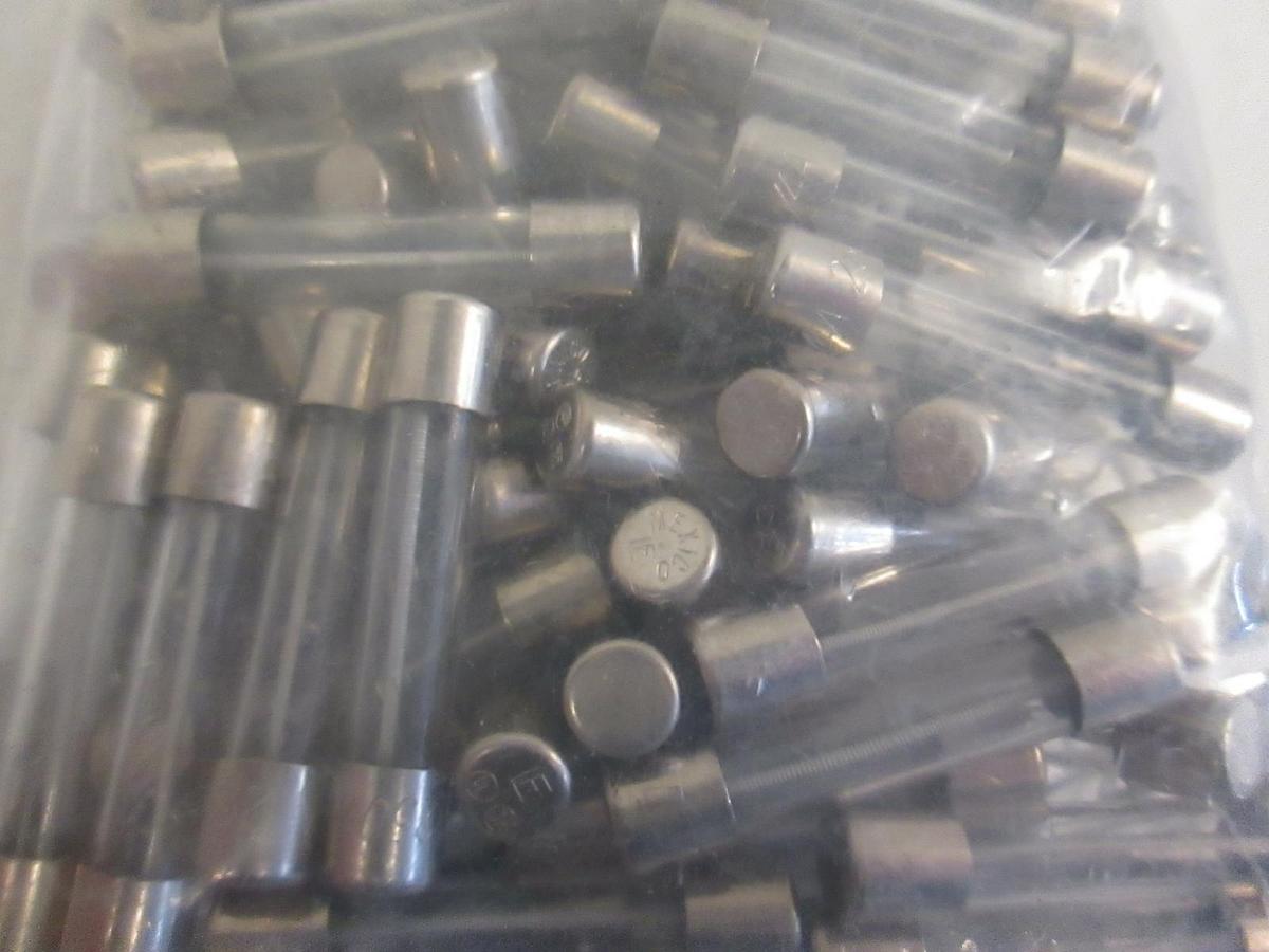 Used SOC Miniature Fuses Glass Fuses 250V- Lot of 155