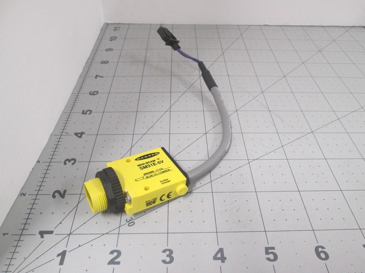 Used Banner, SM31E-5V, Mini-Beam Infrared Emitter, New