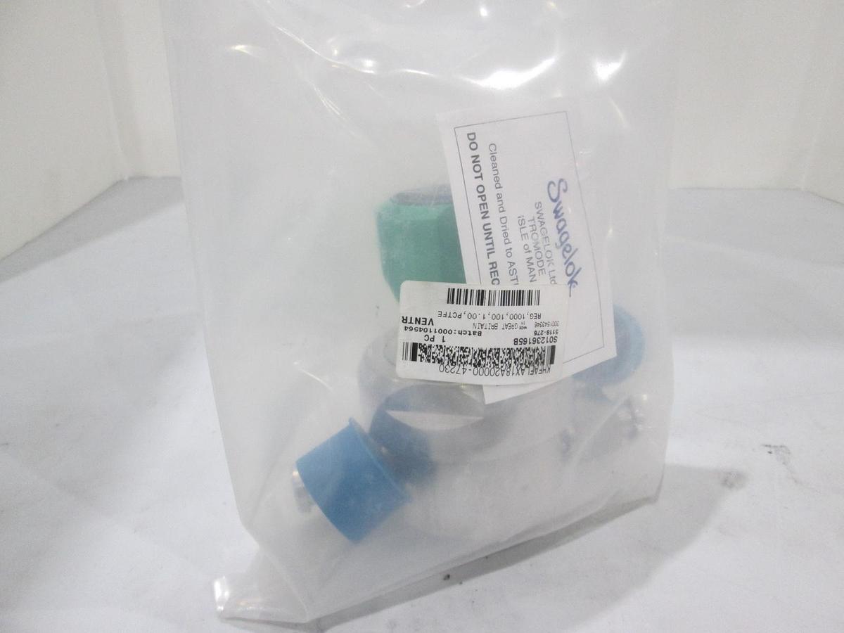 Used Swagelok, KHFAFLAX18A20000-47230, Regulator, 1000, 100, 1.00, PCTFE, New