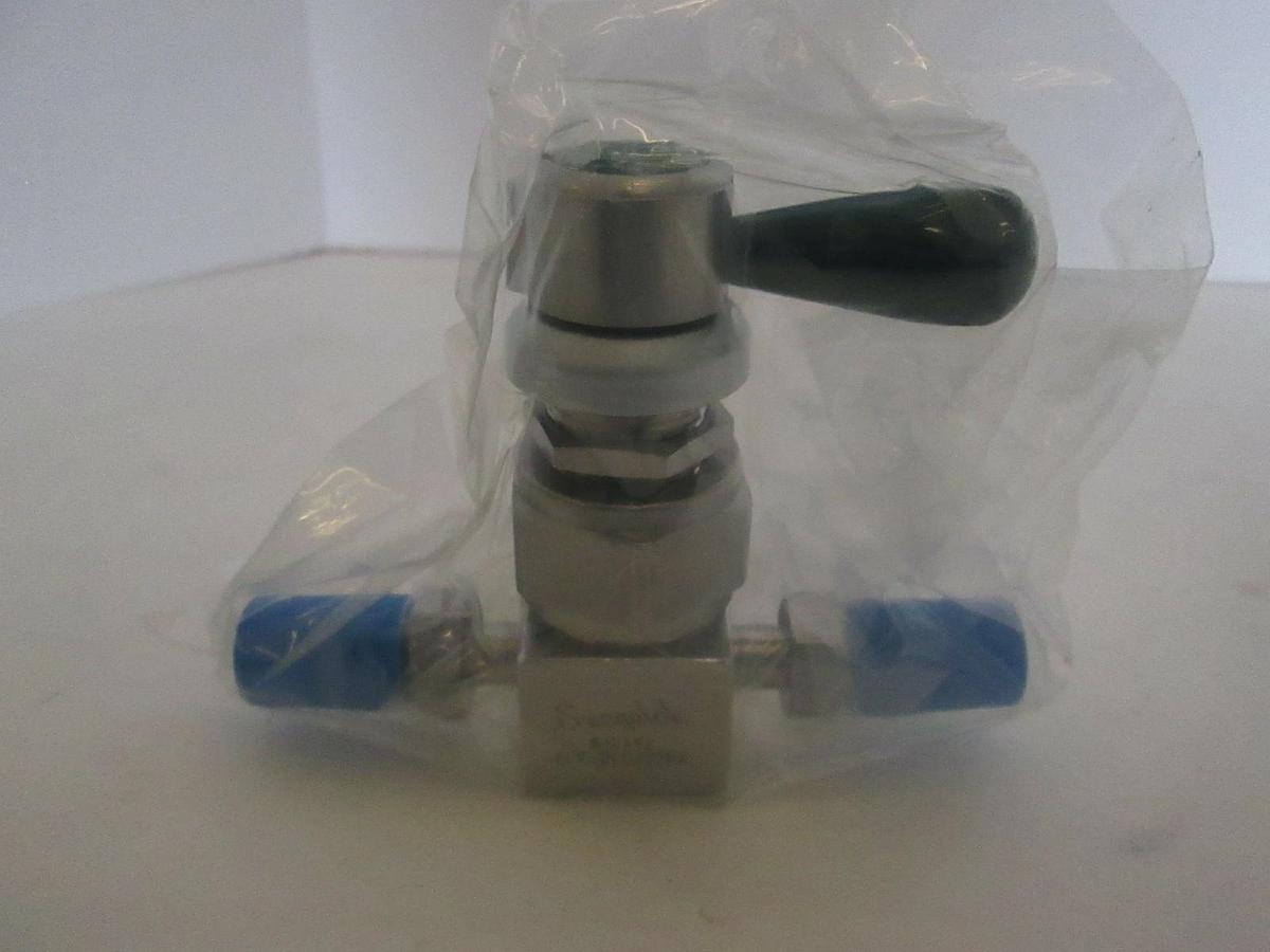 Swagelok, 6LV-DLC222PX, 3 Way Valve, New