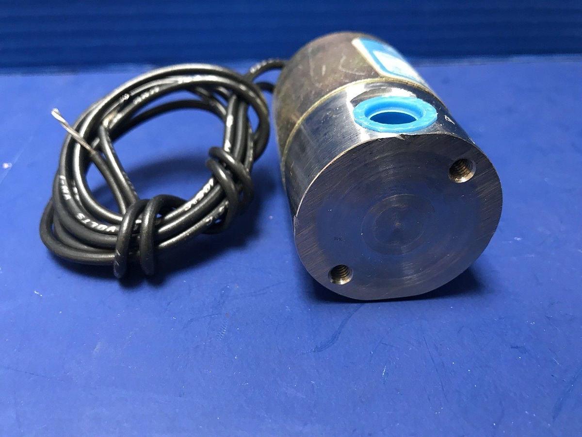 HONEYWELL SKINNER V52DA2026 2-Way Valve, 25 psi, 11W, 24 VDC, NEW