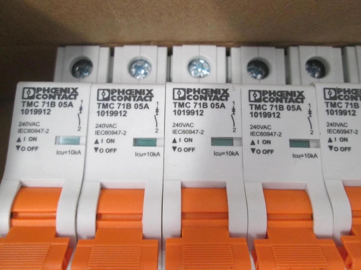 Phoenix Contact, TMC 71B 05, Thermomagnetic Circuit Breaker, New, Lot of 10