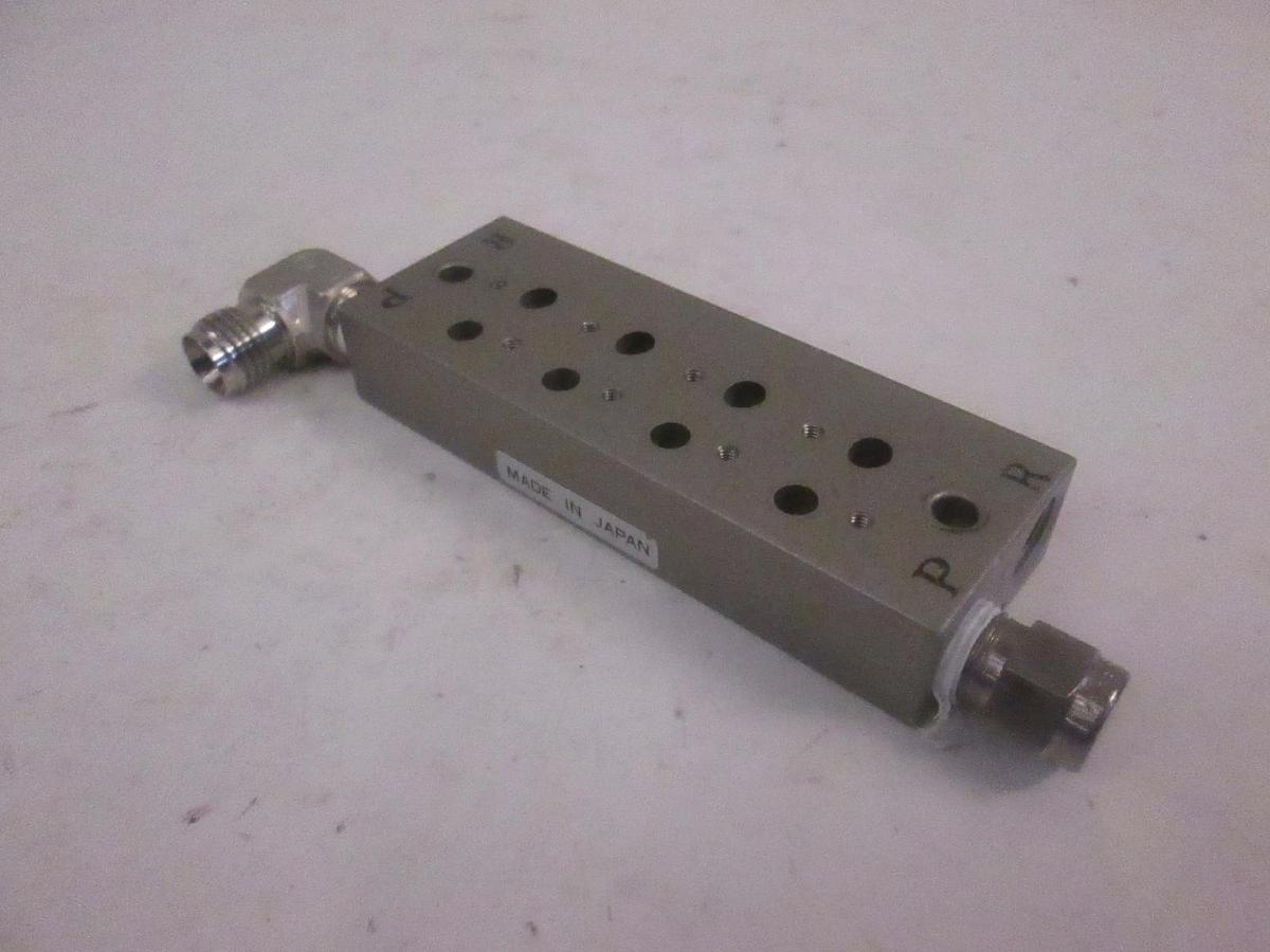 Used SMC 4 Position Manifold Block for Valve, Used