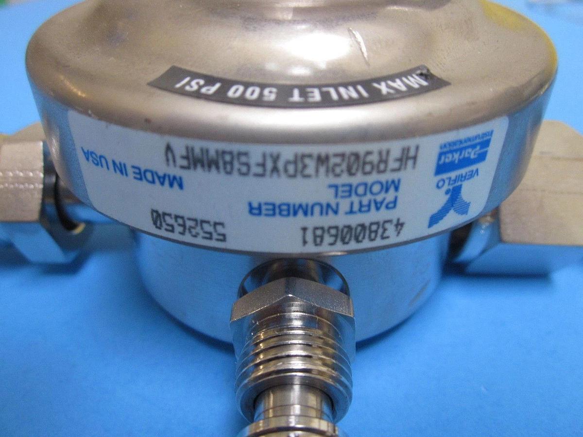 Used Veriflo HFR902 Regulator 5" Face to Face 1/2"Male/Female VCR Fittings, 1/4" MVCR