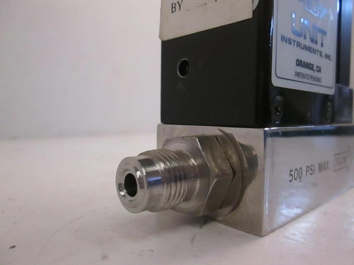 Used Unit UFC-1020A Mass Flow Controller MFC, N2, 1 SLM