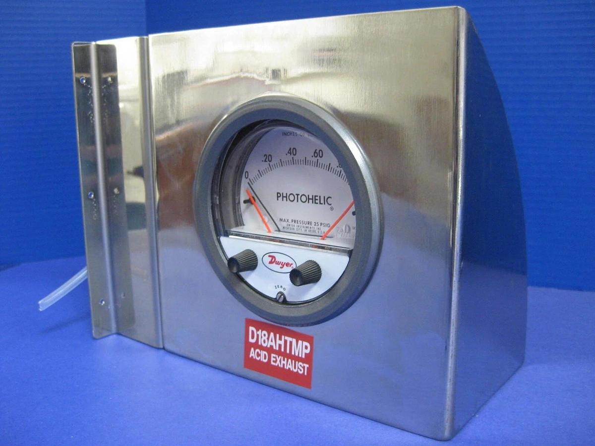 Used Dwyer 3001C Photohelic Gauge with Enclosure and Connections, Used