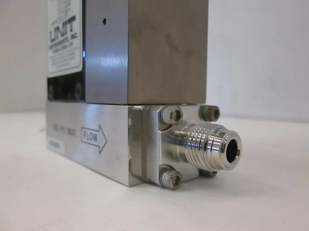 Used Unit UFC-1268A, Mass Flow Controller, 20 SLM, H2, Used
