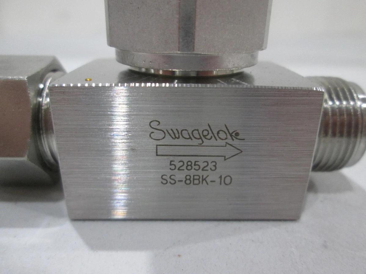Used Swagelok, SS-8BK-1O, SS Bellows Valve, Used