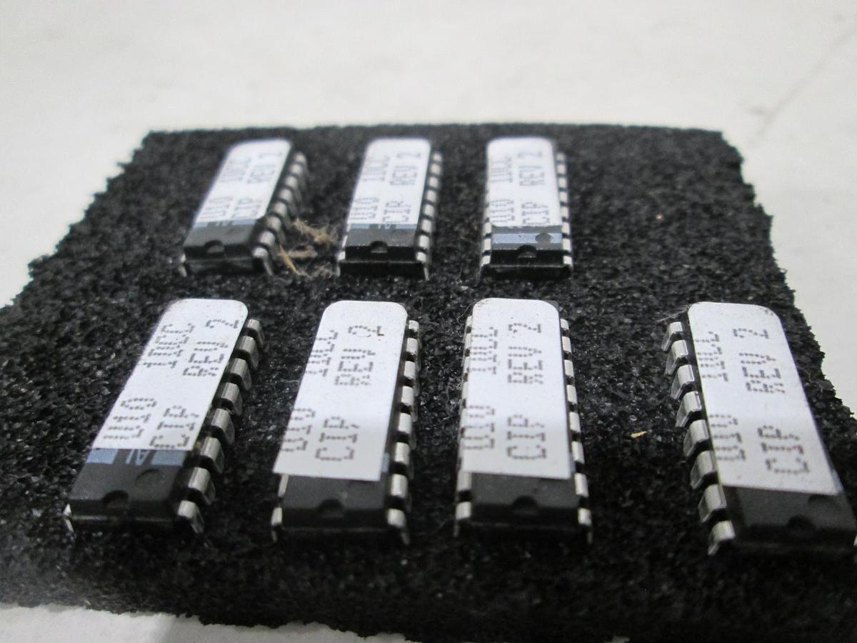 Used Texas Instruments, 010 1DCC, Integrated Circuit, Used, Lot of 7