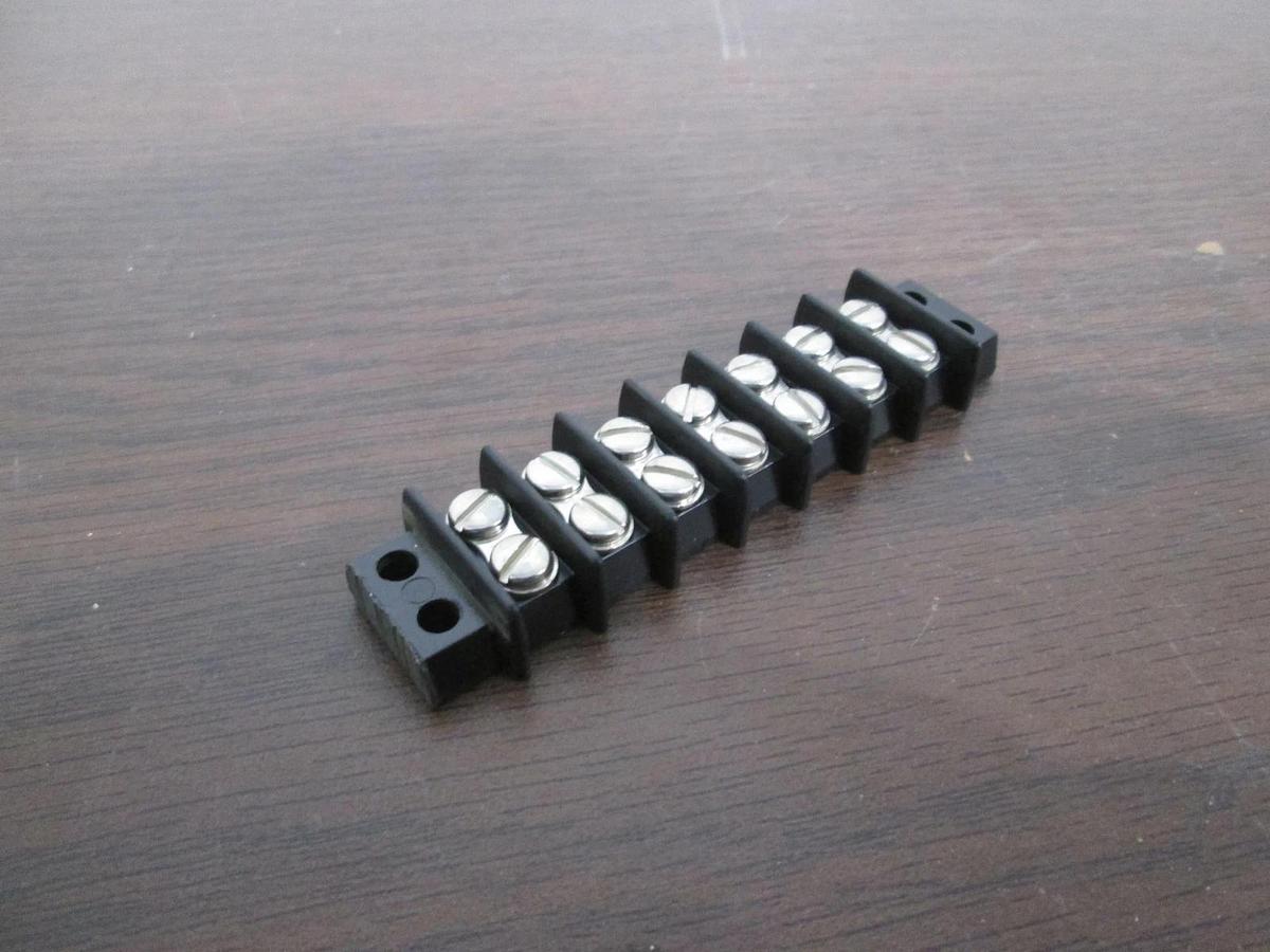 Used Cinch, 7 Position Terminal Block, Used