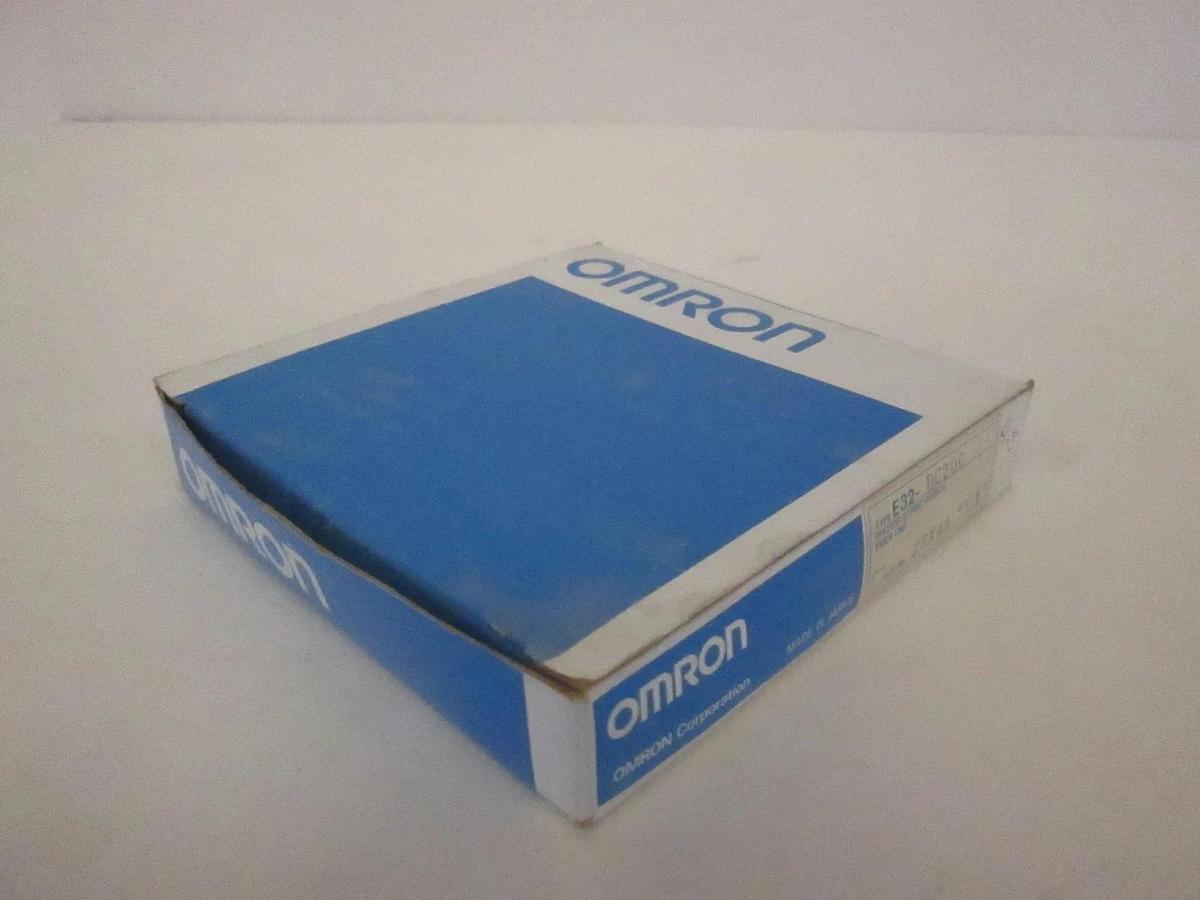 Omron, E32-DC200, Photoelectric Switch, New