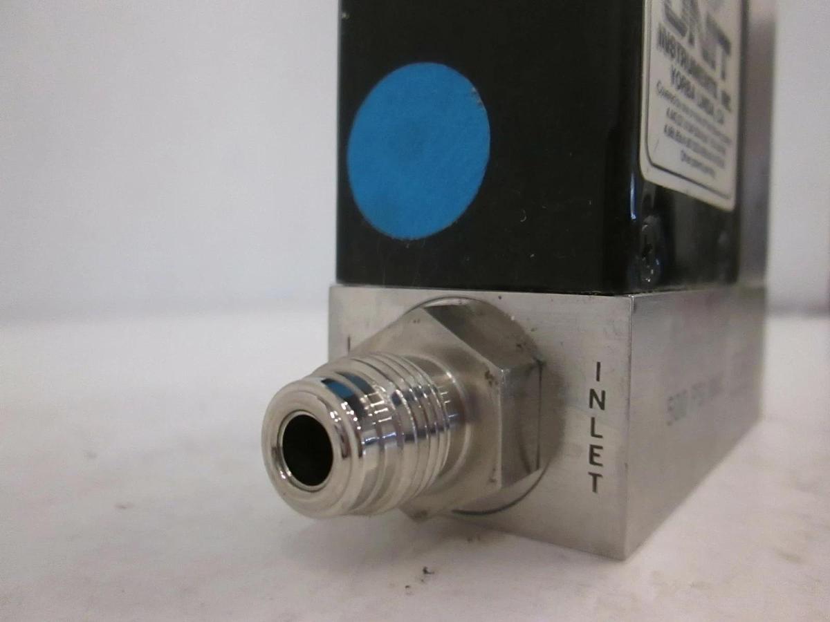 Used UFC-1100A, Mass Flow Controller MFC, SF6, 50 SCCM, Used