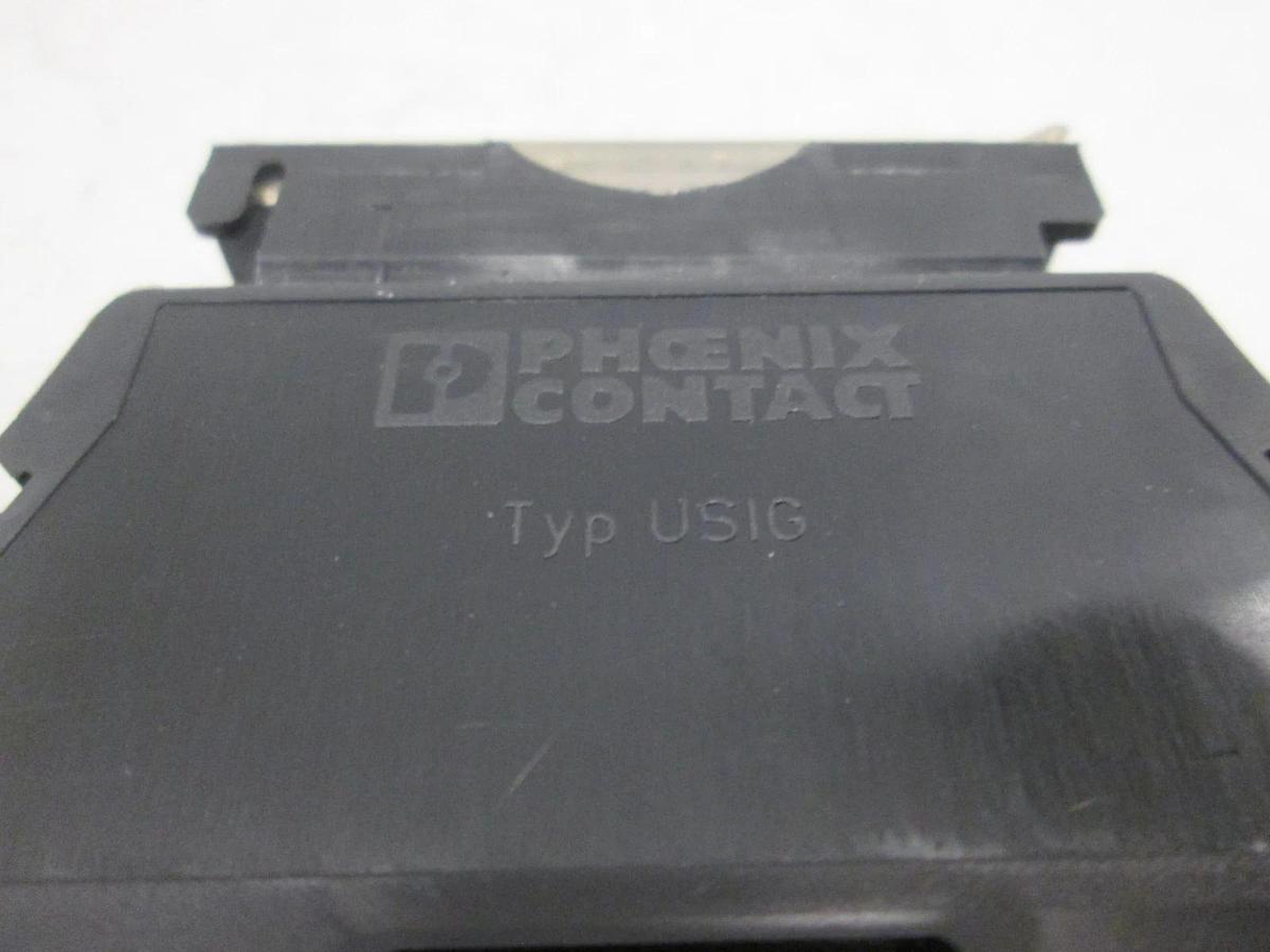 Used Phoenix Contact, Type USIG, Terminal Fuse Block, 4A, Used, Lot of 2