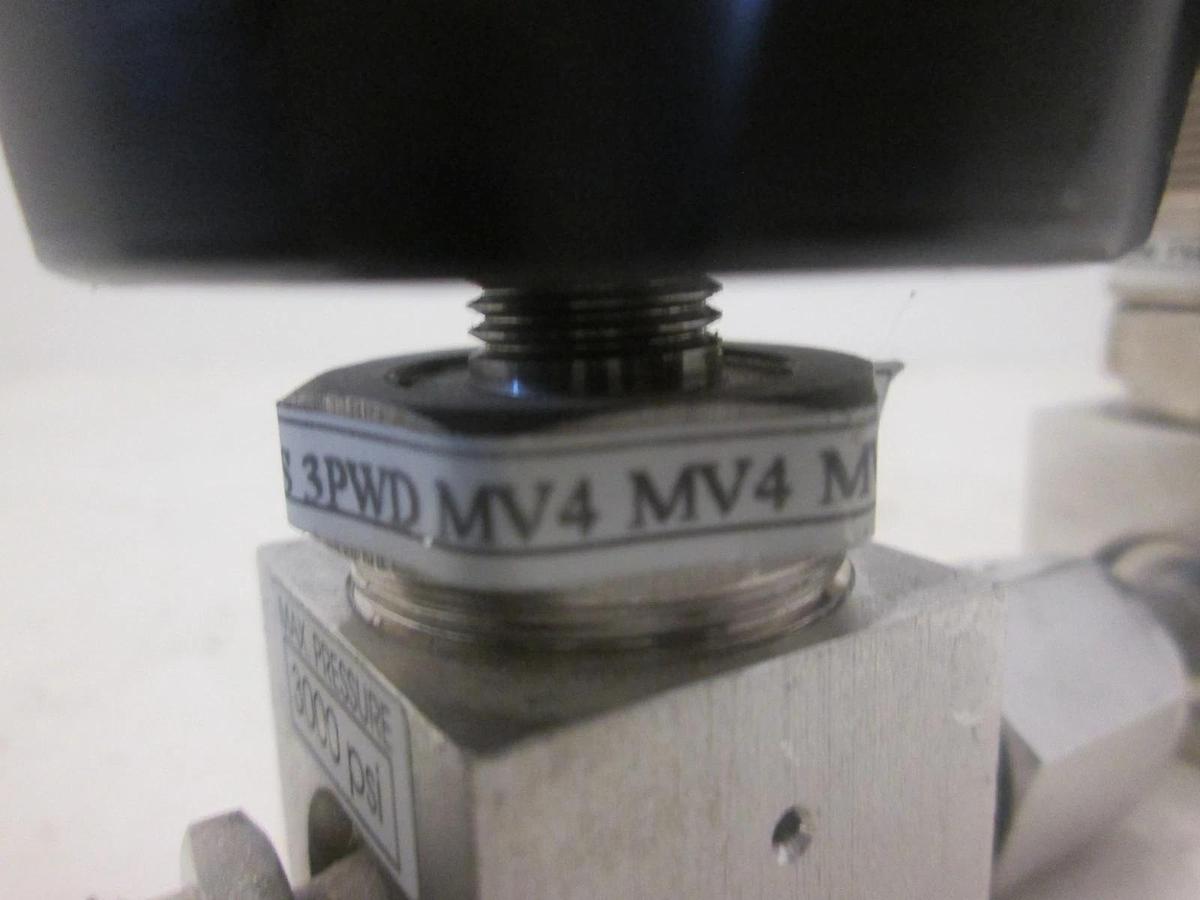 Used APTech, AP3600S Diaphragm Valve Assy w/ AP3625S, Used