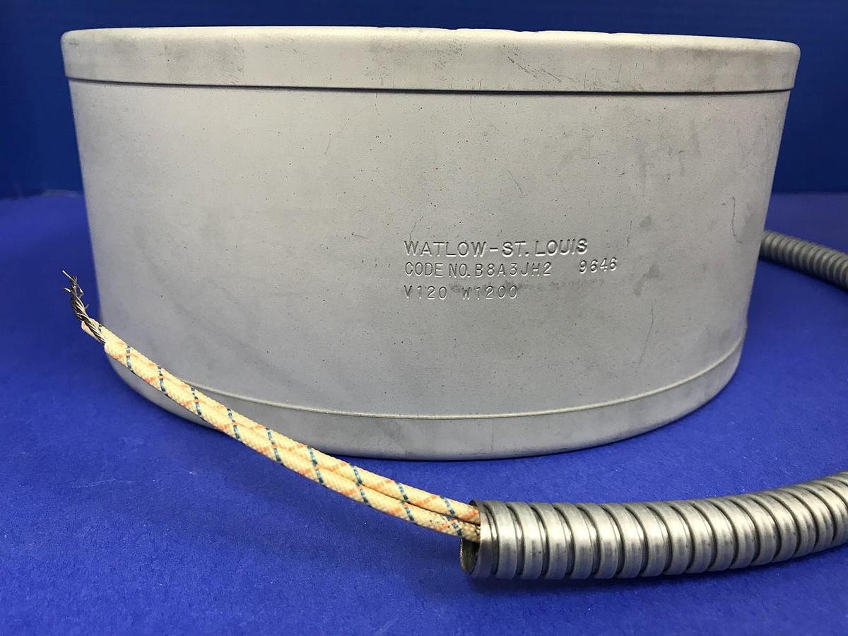 Used VSLI C2-53-1-1 Watlow Cold Trap Heater Band, 120V, 1200W, New