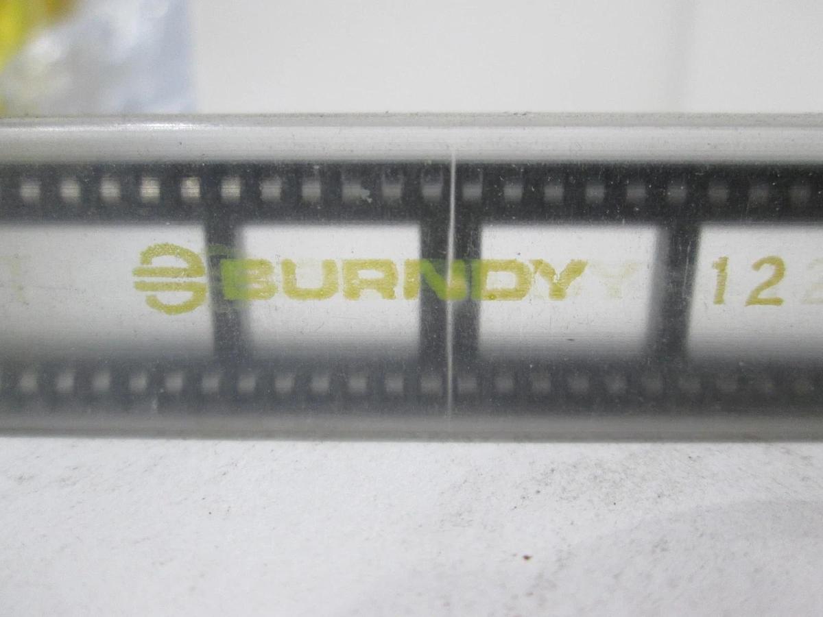 Burndy, Integrated Circuit Socket, New, Lot of 12