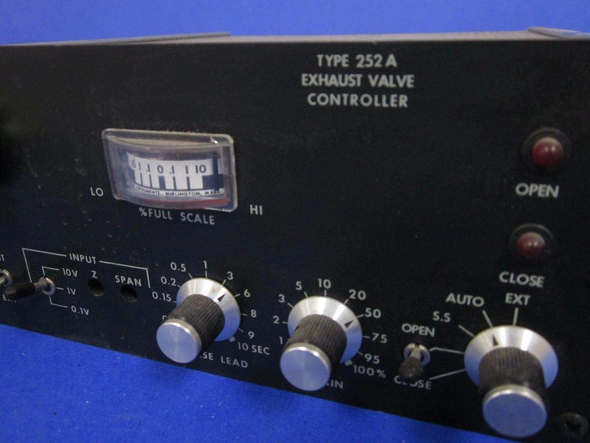 Used MKS 252 A Exhaust Valve Controller 252A