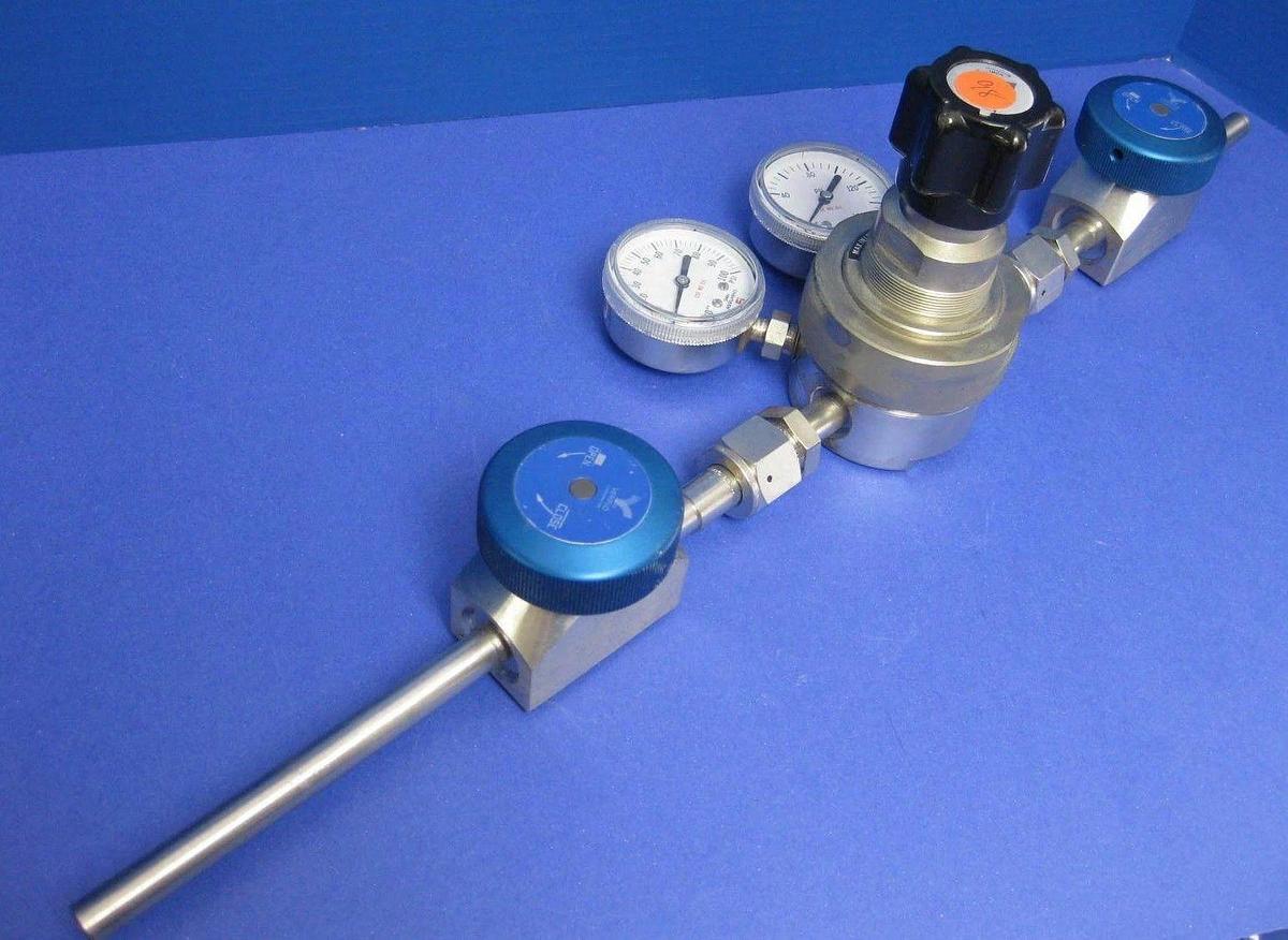 Used Veriflo Gas Stick Assy w/ HFRQ100W Regulator, 43700479 High Flow Valves, Gauges