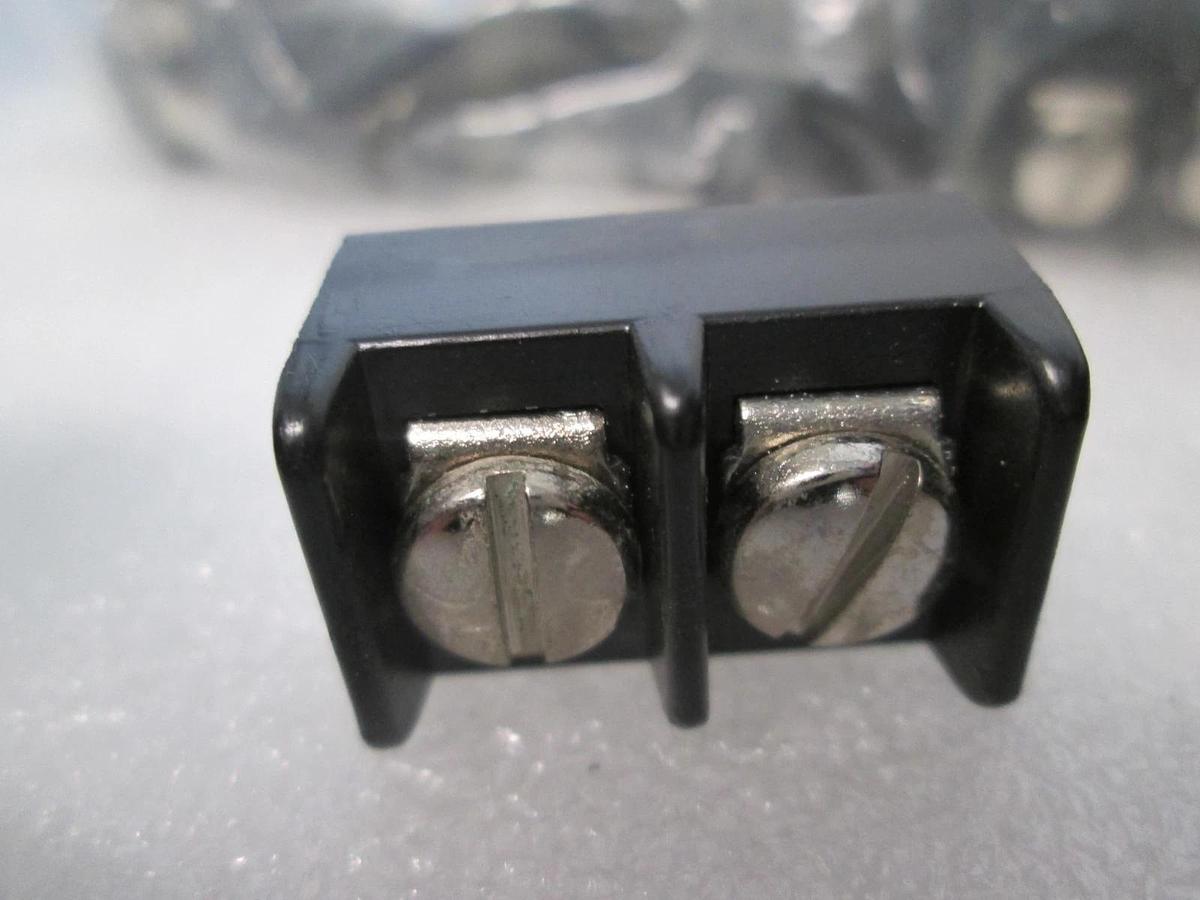 Kulka, 119-7081, 2 Position Single Row Terminal Barrier, New, Lot of 25
