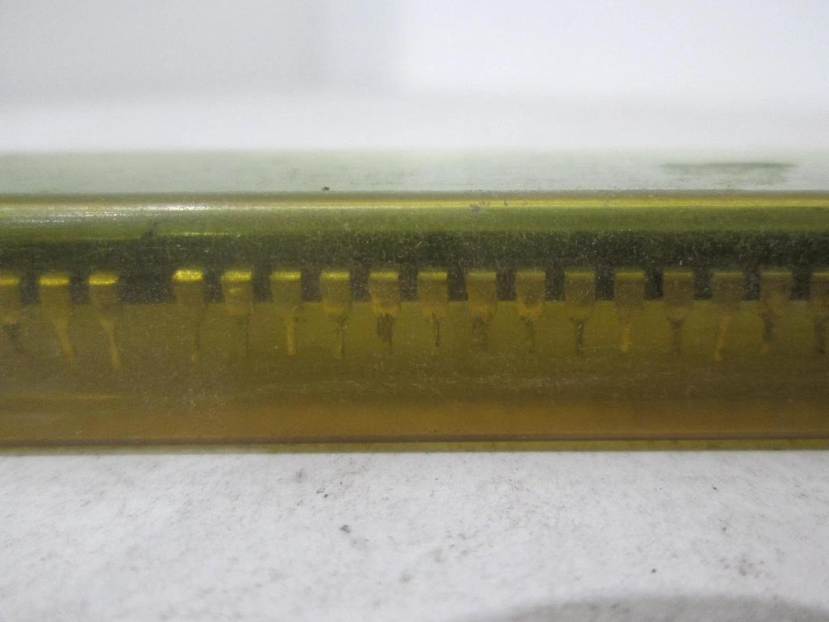 Racal-Vadic, 94011-001, Integrated Circuit, New, Lot of 15