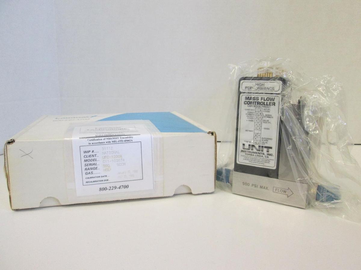 Used Unit UFC-1200A Mass Flow Controller MFC, HCL, 500 SCCM, 1/4" Male