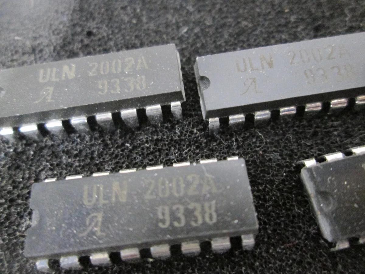 Motorola, ULN-2002A, Small Signal Bipolar Transistor, New, Lot of 6
