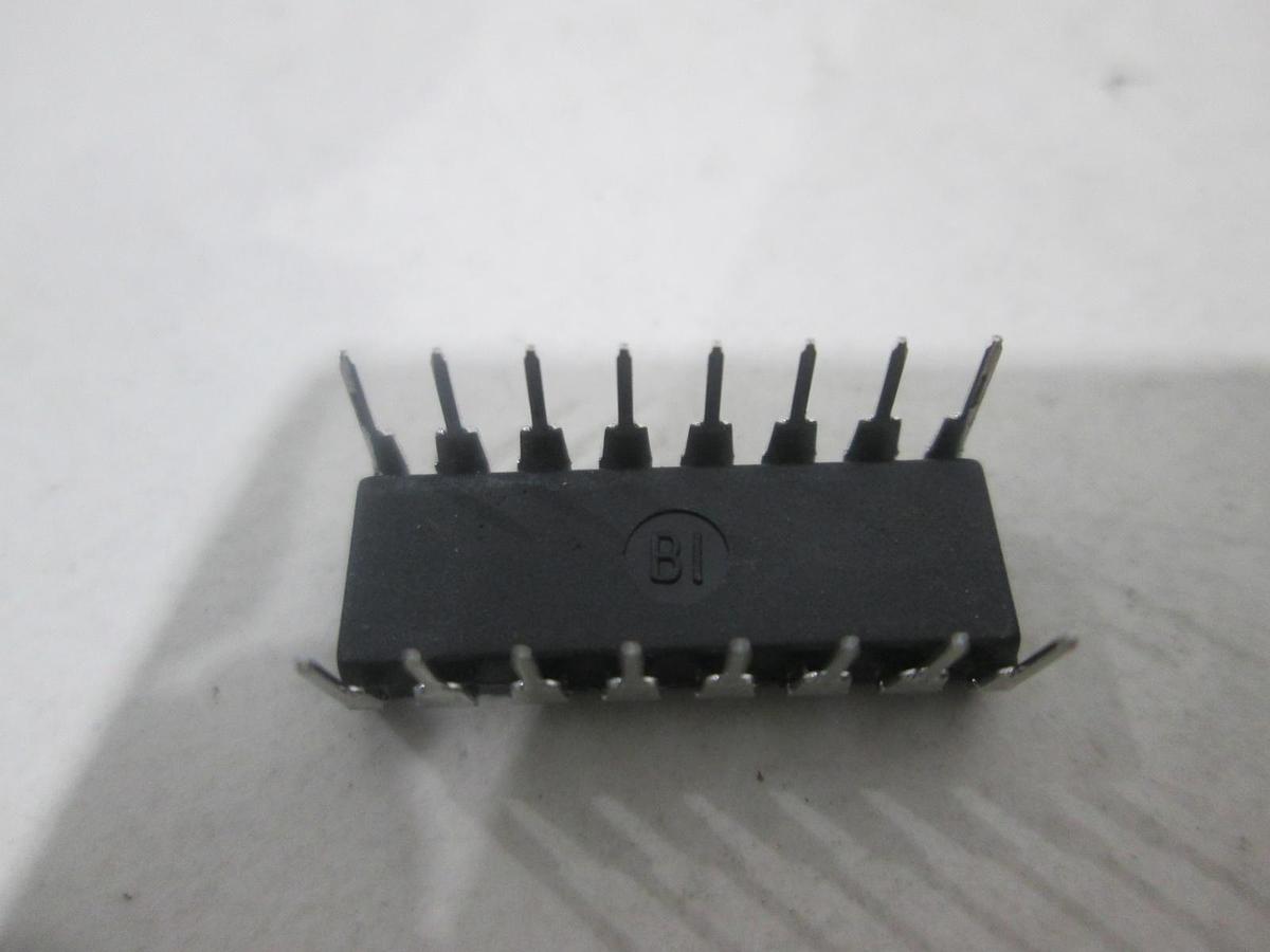 NSC, DM74LS258BN, Integrated Circuit, New, Lot of 25