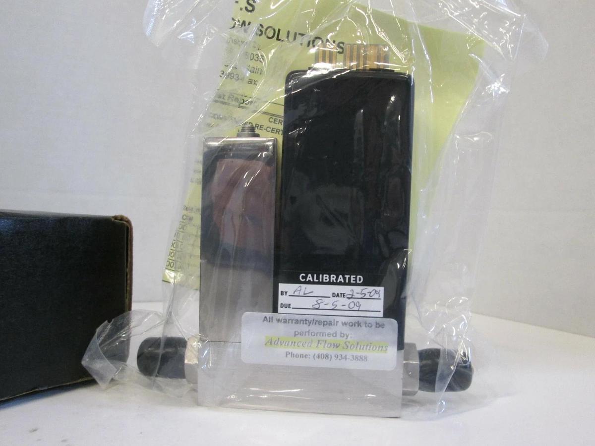 Used Unit UFC-1100A Mass Flow Controller MFC, O2, 10 SLPM, 1/4" Male