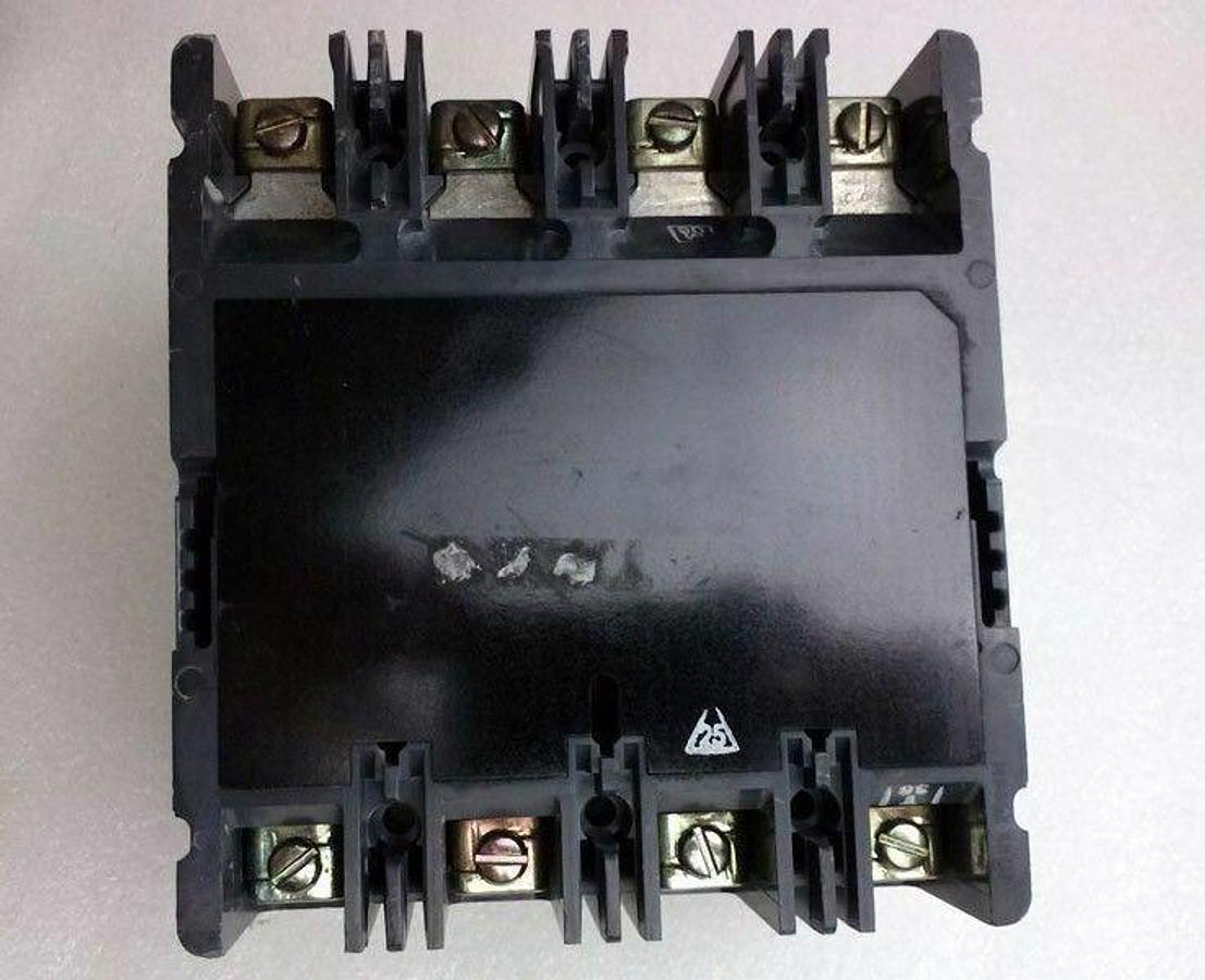Used Cutler Hammer FWF4063OL Circuit Breaker,4 Pole 63 Amp 690V, Used