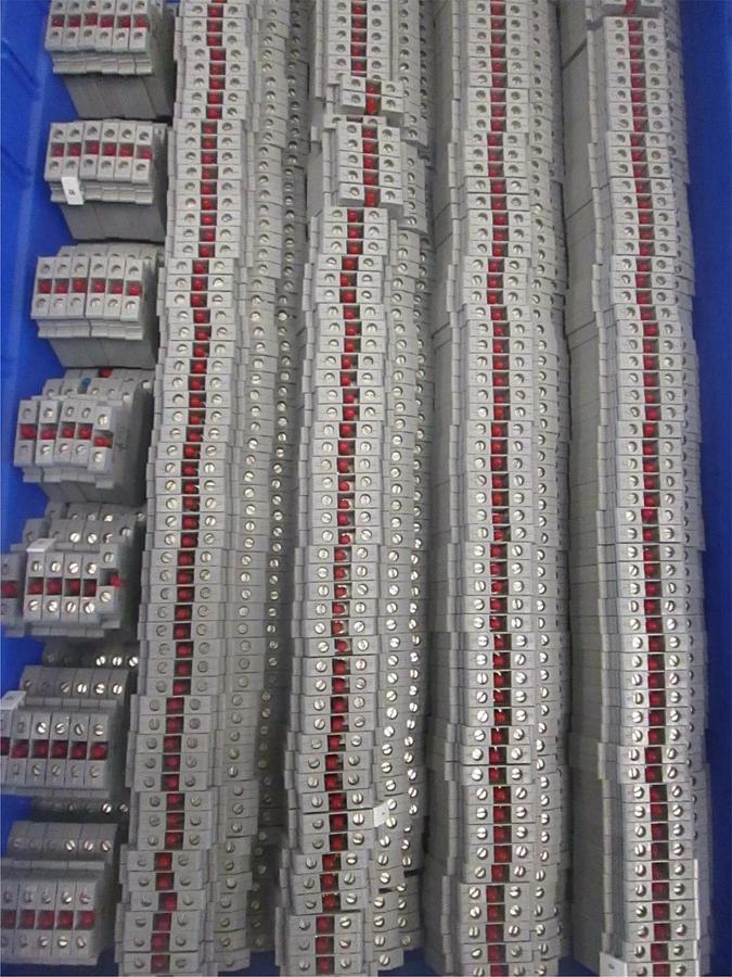 Used Phoenix Contact, Terminal Initiator, DIK 1.5-LA, Used, Lot of 125