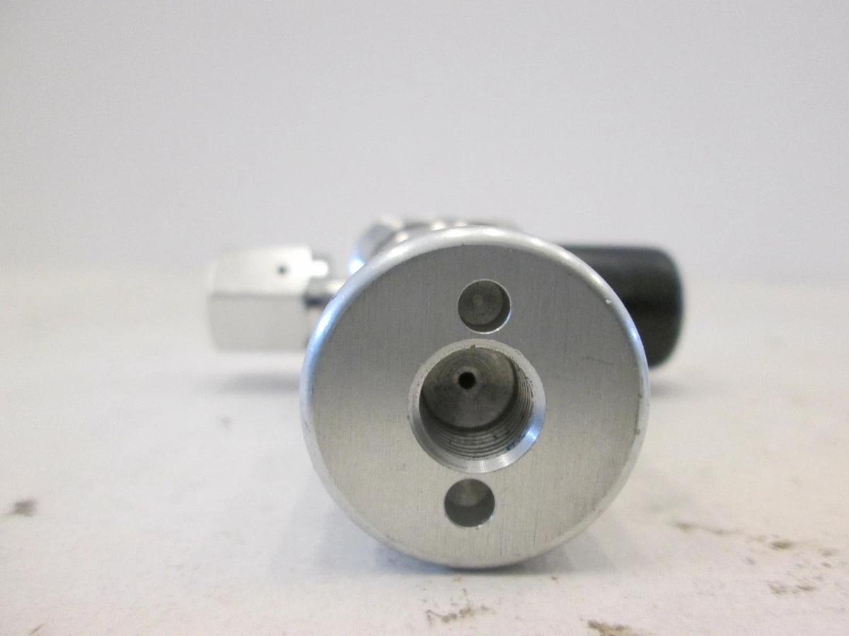 Used Veriflo, 944AOPLPNCSFSFF, Diaphragm Valve, 1/4 FVCR, Used