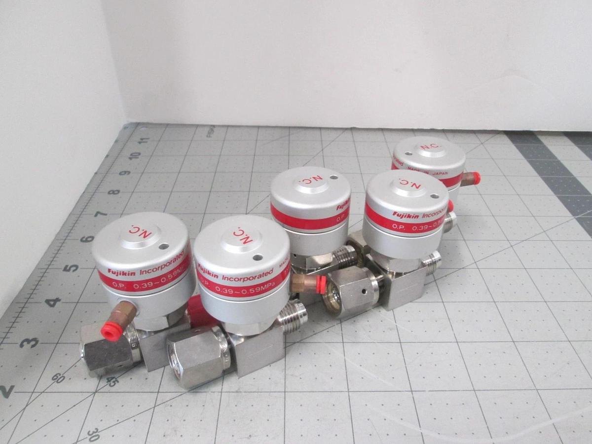 Used Fujikin, Diaphragm Valve, O.P 0.39-0.59MP, Used, Lot of 5
