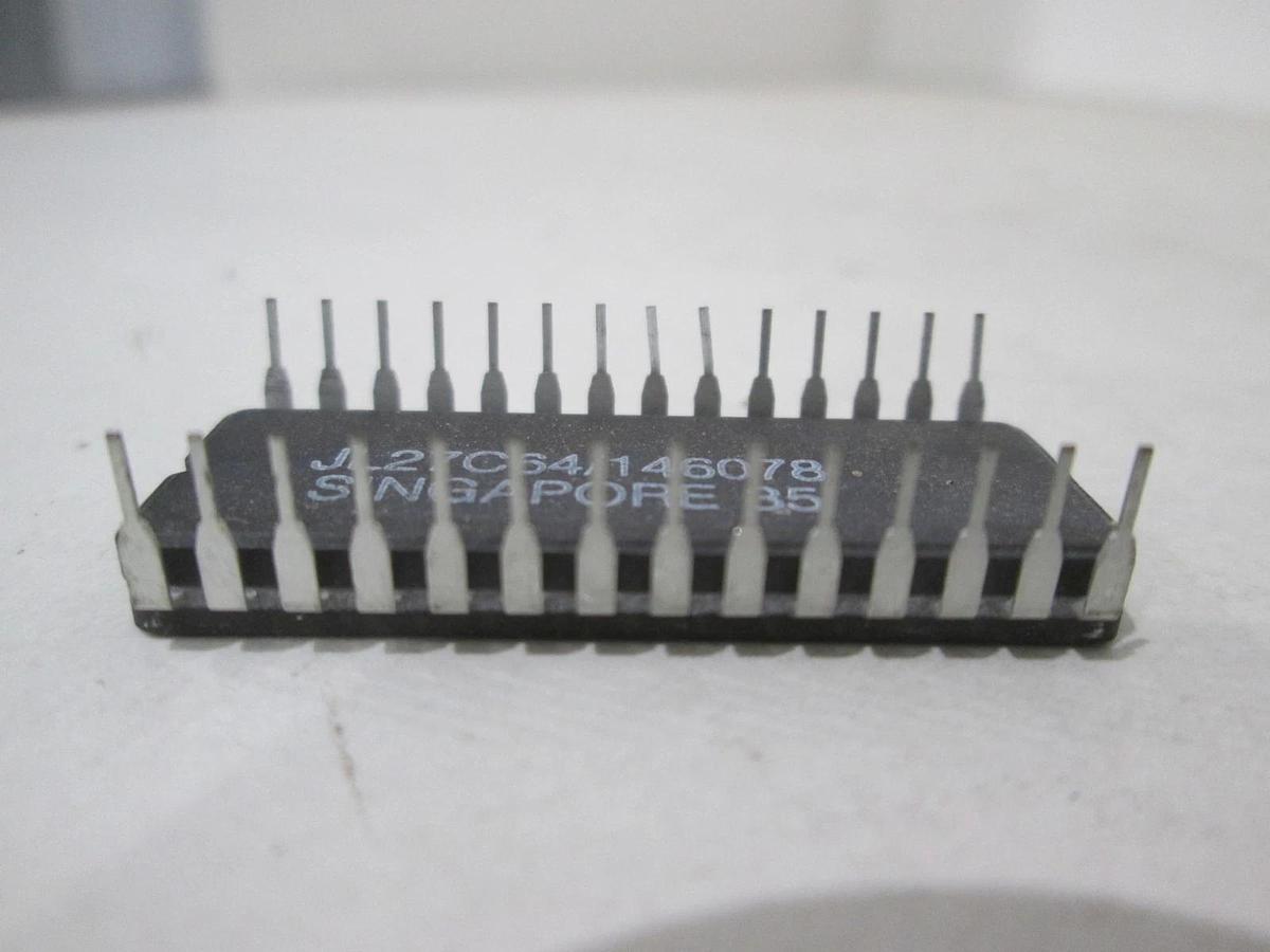 Used Texas Instruments, JL27C64/146078, Integrated Circuit, Used