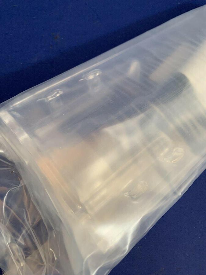 Used Heraeus 71228 Quartz Plate for 150mm, New
