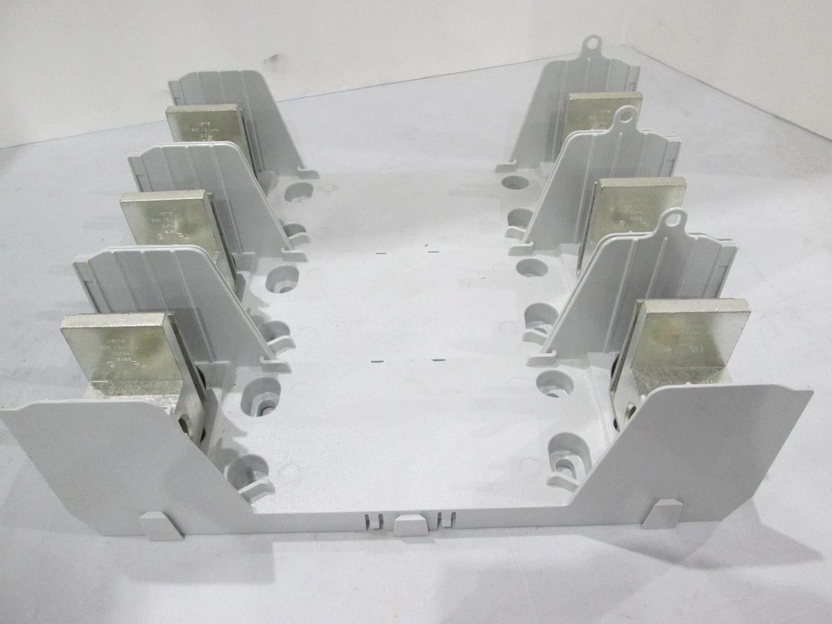 Eaton, RM60400-3CR, 600V-400A, Fuseholder, New