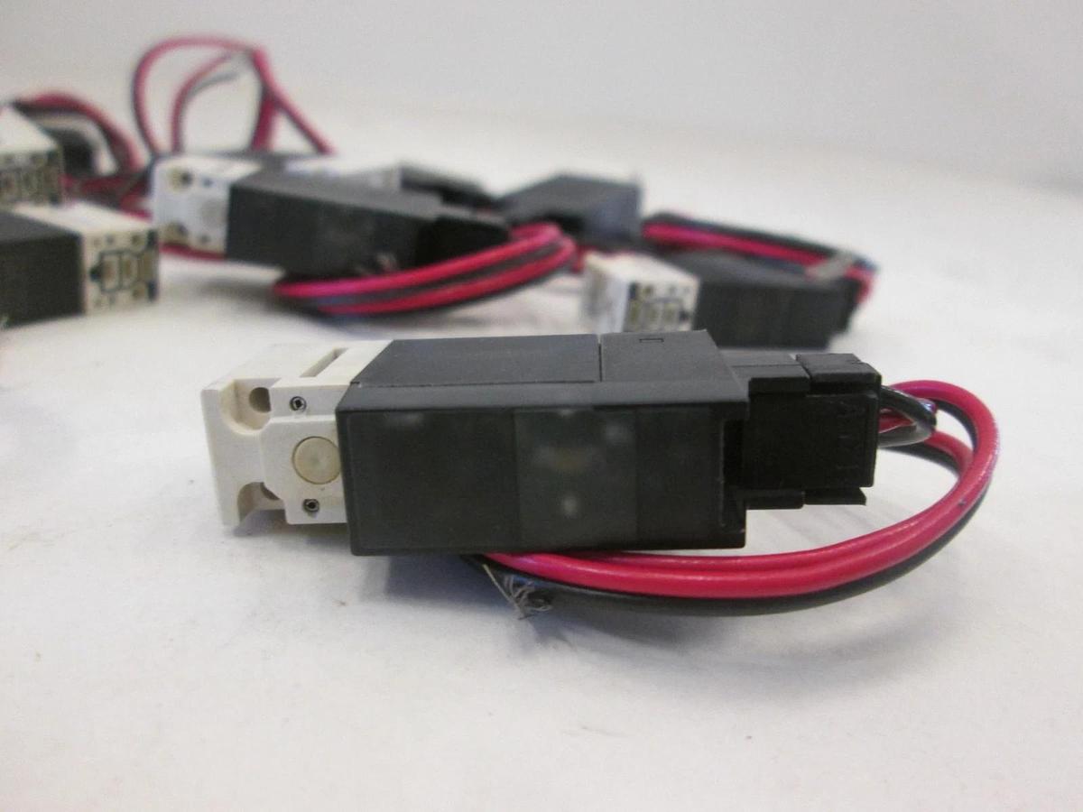 SMC, Solenoid Valve, VQ11OU-6M, Used, Lot of 10