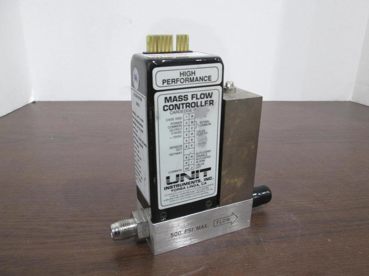 Used Unit, UFC-1100, 20 SLPM, O2, Mass Flow Controller, 1/4" Port, Used