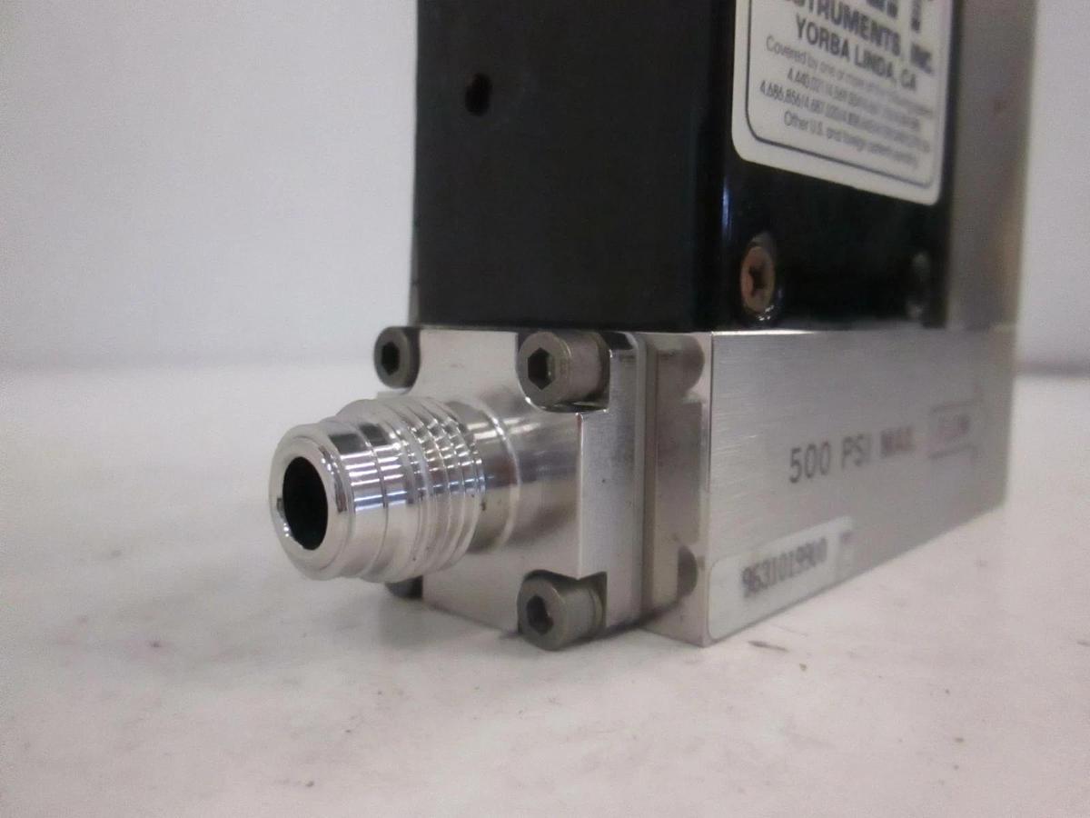 Used UFC-1260A, Mass Flow Controller MFC, NH3, 100 SCCM, Rfrb