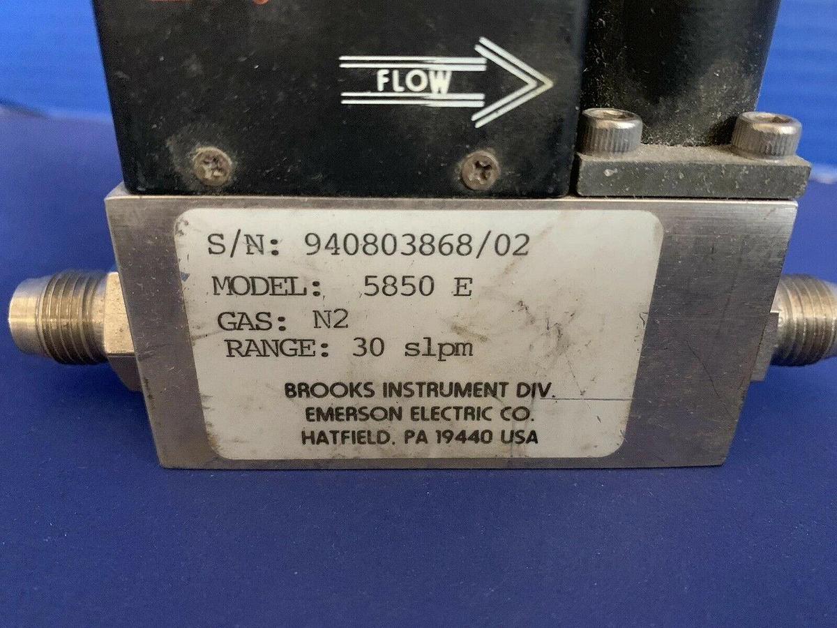 Used Brooks 5850E, Mass Flow Controller MFC, N2, 30 slpm, 1/4" MVCR, Used