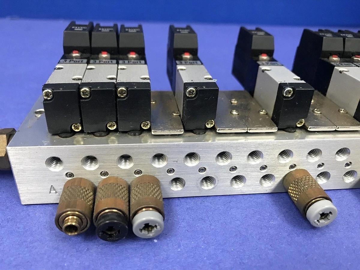 Used Humphrey HA040E1 Solenoid Valve, 11 Valves, Manifold Mounted, Used