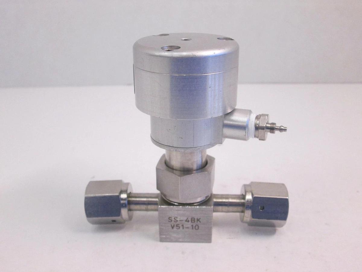 Used Nupro Pneumatic Valve SS-4BK-V51-1O, w/Actuator 1/4" FVCR, Used