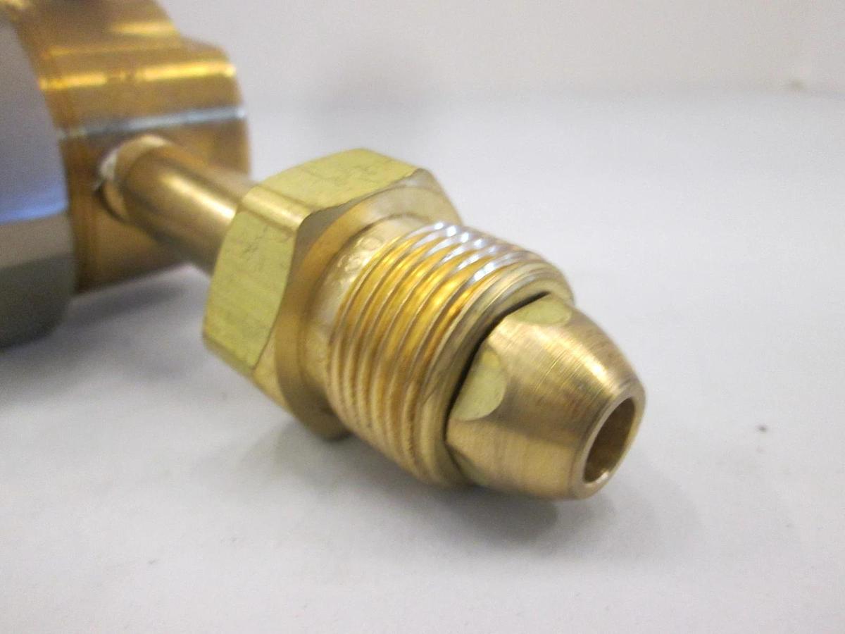 Used Veriflo, IR4201 Regulator Assy w/ 0-60PSI Wika Gauge, Used