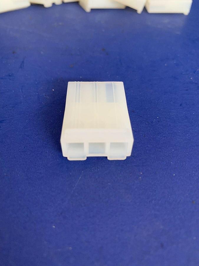 Used 3 Position Rectangular Housing, Plug Connector, Nylon, Lot of 65+