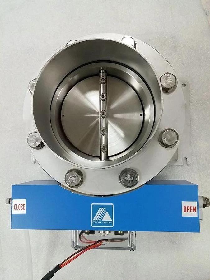 Used Kokusai Stainless Steel Heat Exchanger with Fuji Seiki Throttle Valve, Used