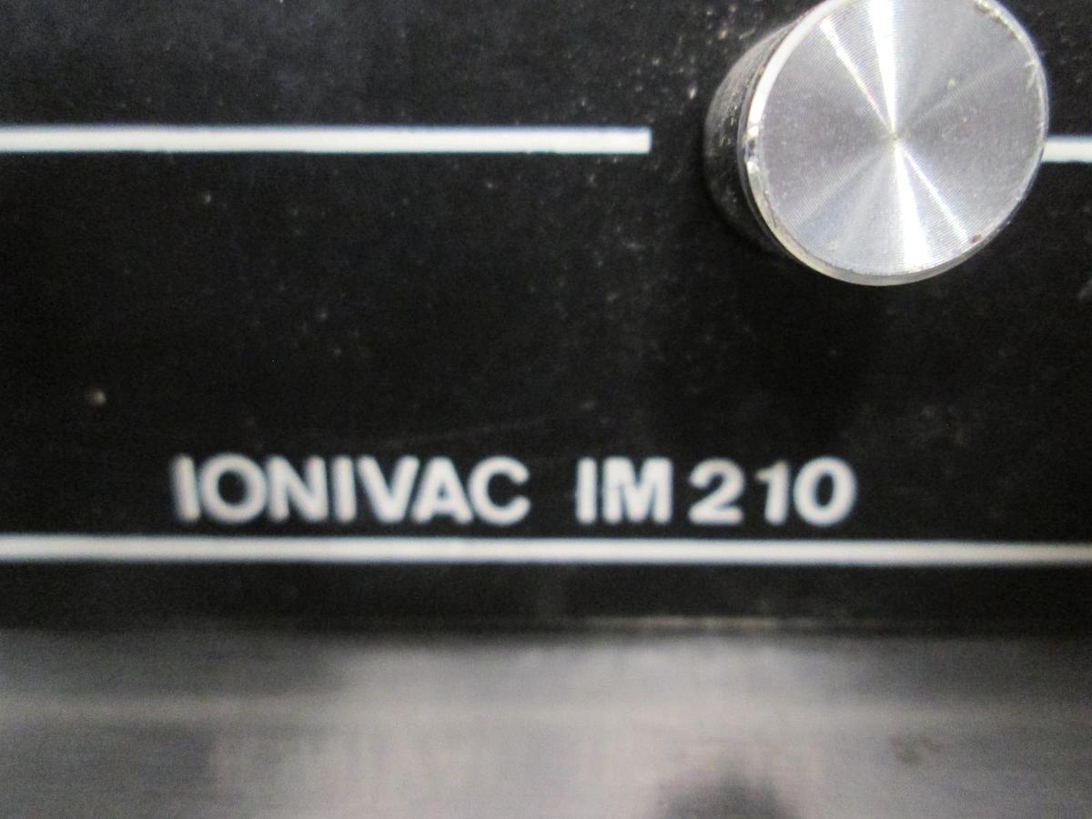 Used Leybold-Heraeus, IONIVAC, IM 210, Vacuum Gauge Controller, Used