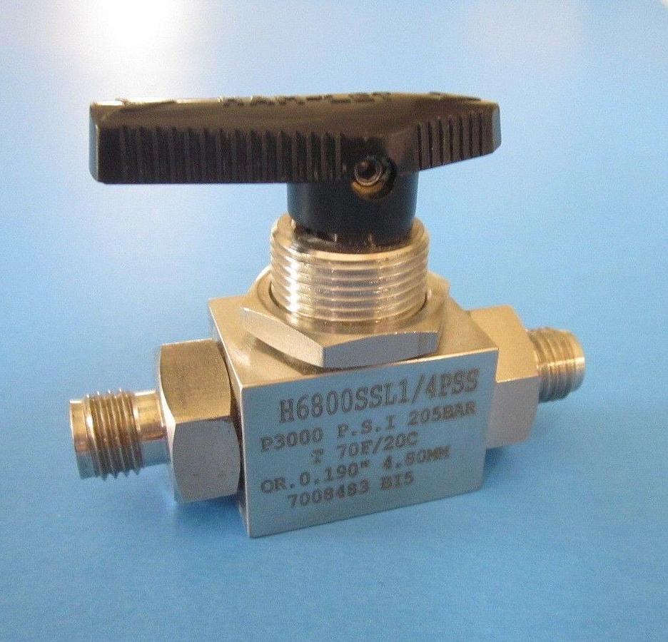Used Ham-Let H6800SSL1/4PSS High Performance Ball Valve, 1/4 inch compression