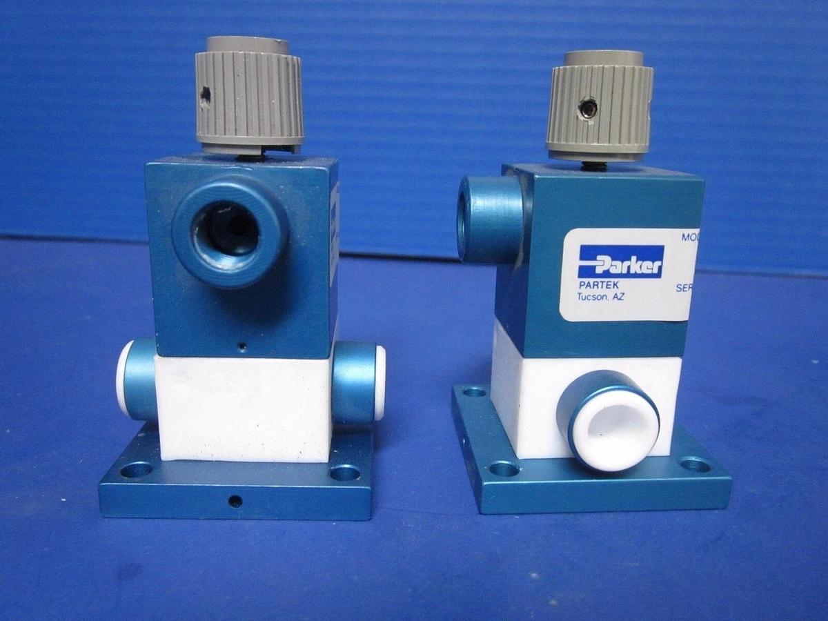 Used Parker SD-1122-E Stop Drip Valve - LOT of 2