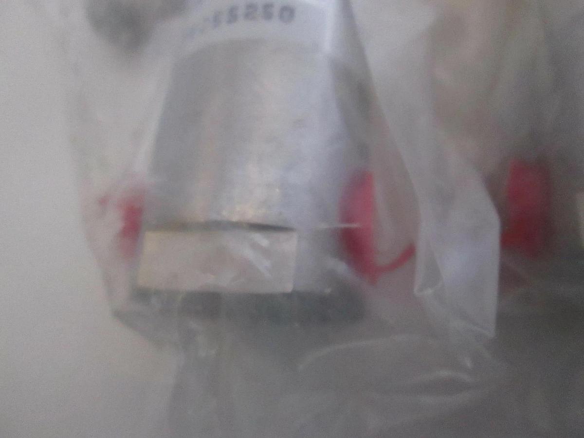 Veriflo, DV255250, Stainless Steel Valve, New, Lot of 3
