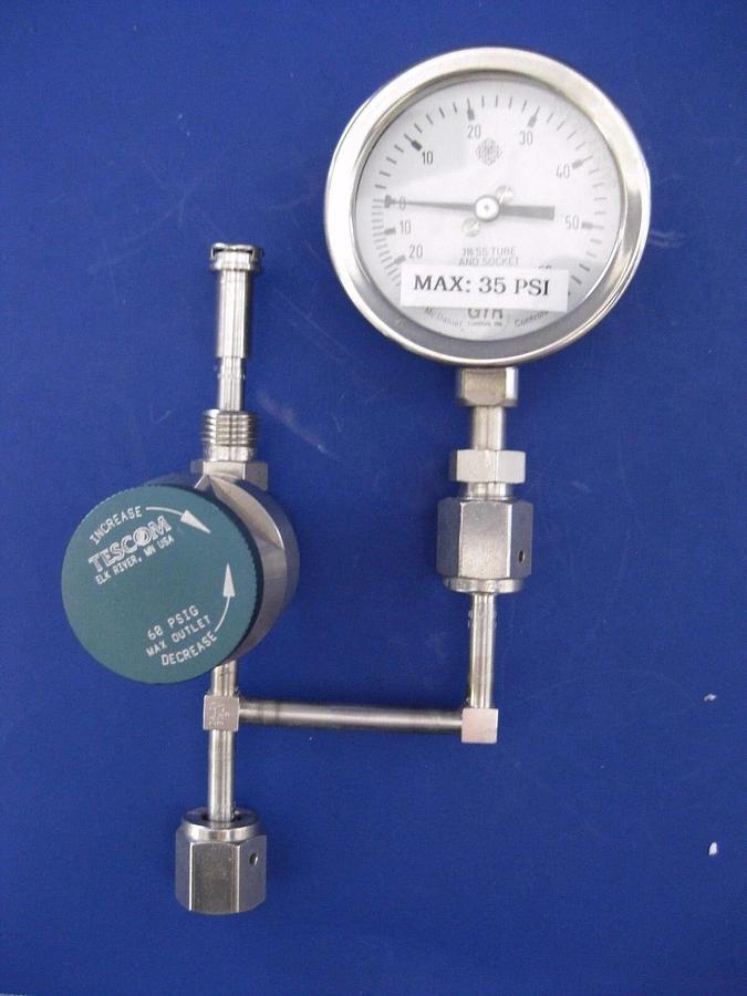 Used Tescom 24-1A26AABM5BM5Z 1/4 vcr Manual Shutoff Valve Assembly with 30-0-60 Gauge